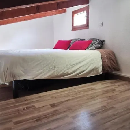 2 Pieces Mezzanine Avec Piscine Apartamento