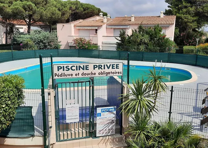 Διαμέρισμα 2 Pieces Mezzanine Avec Piscine *